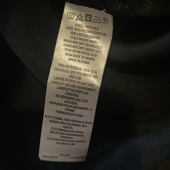 French Connection 100% Silk and Lace Button Down Shirt Size 4 - Picture 8 of 8